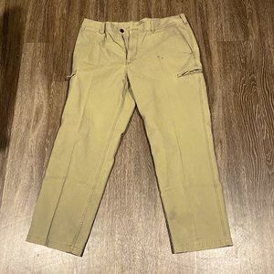 Pacific Trail cargo pants for men and women. color: tan
